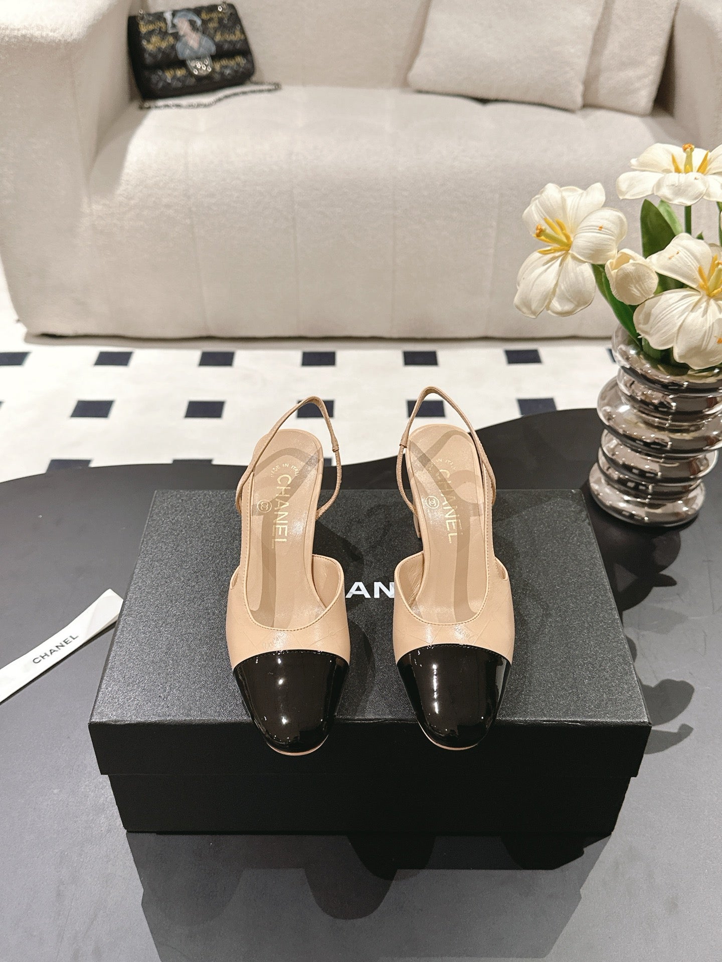 cc 25c slingback 55mm cross line pattern beige lambskin 237495