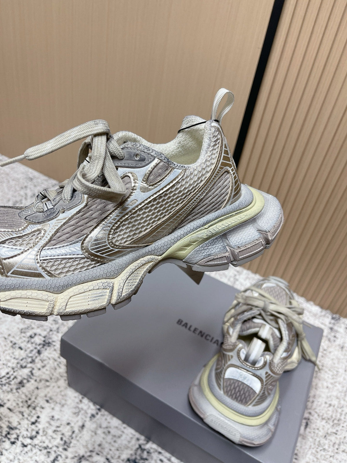 Balenciaga Sneaker Mesh Lace-up Gray Fabric 534179