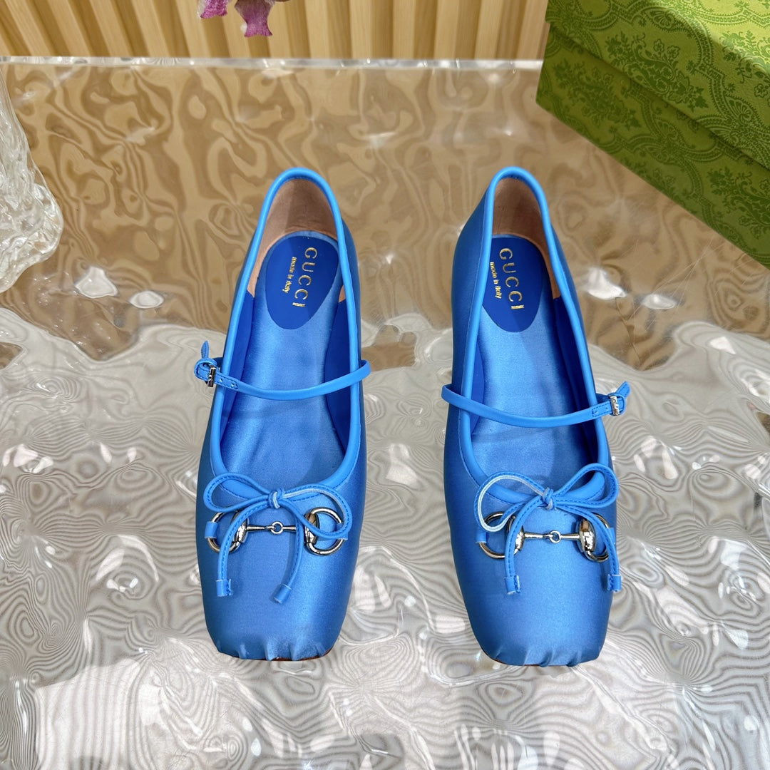 BALLET FLAT IN COBALT BLUE SILK