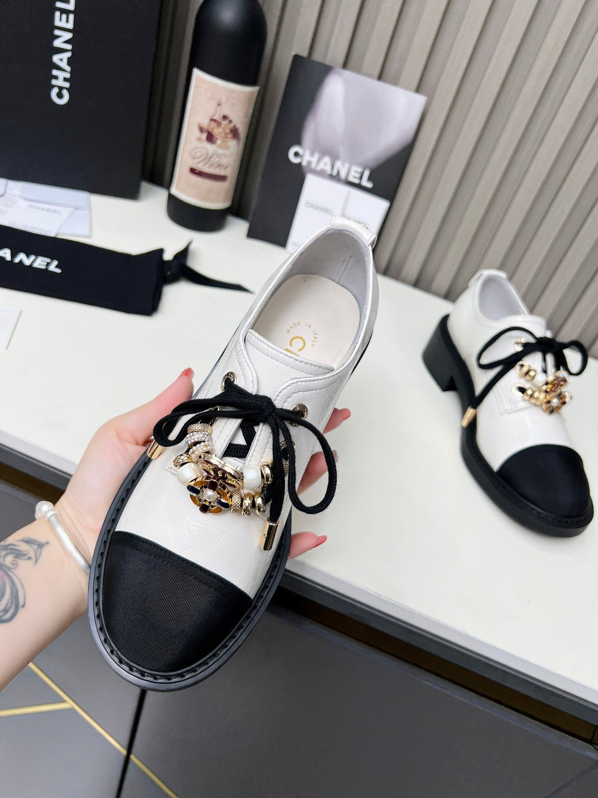CC Flat Shoe Black White Shiny Aged Calfskin