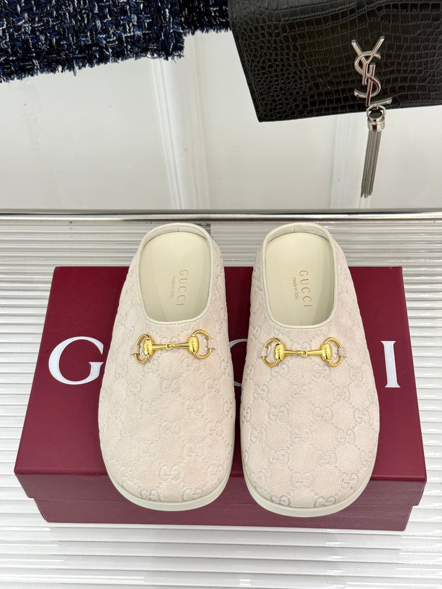 GG Mule With Horsebit Cream Suede 905742
