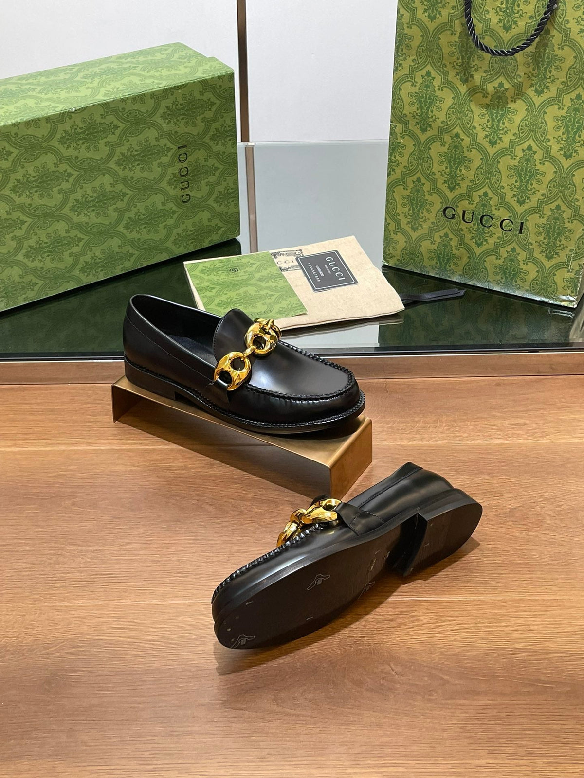 GG LOAFER SHOES IN BLACK CALFSKIN