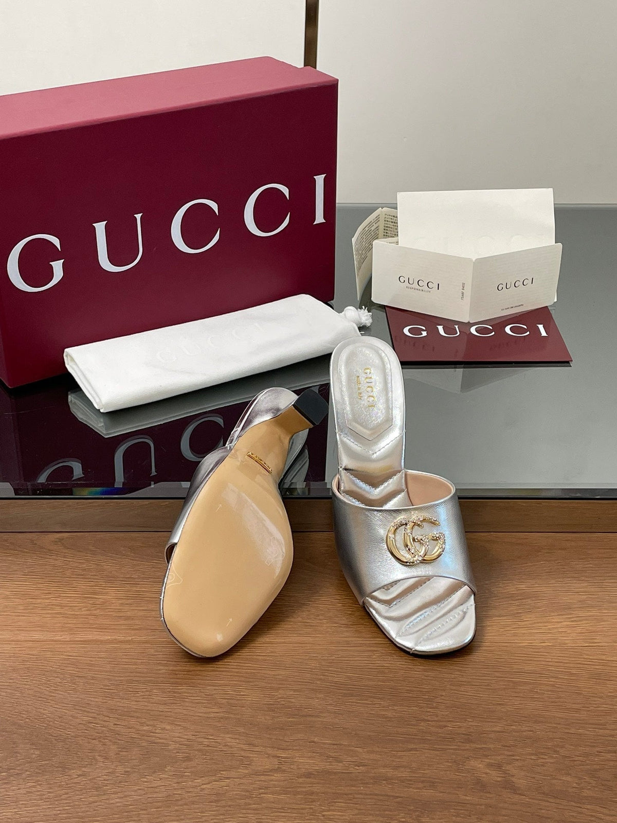 GG Canvas Mid-Heel Mules 7.5cm Sliver Sheepskin 646477