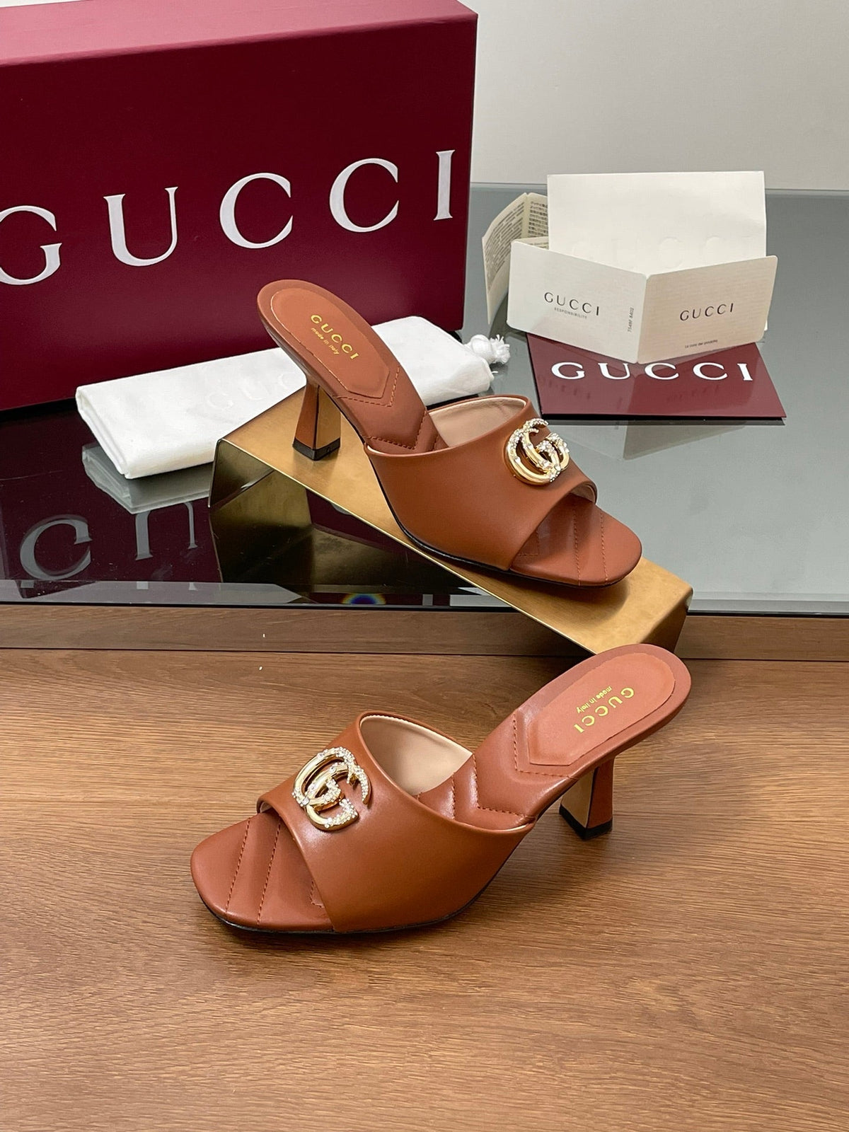 GG Canvas Mid-Heel Mules 7.5cm Tan Brown Sheepskin 646480