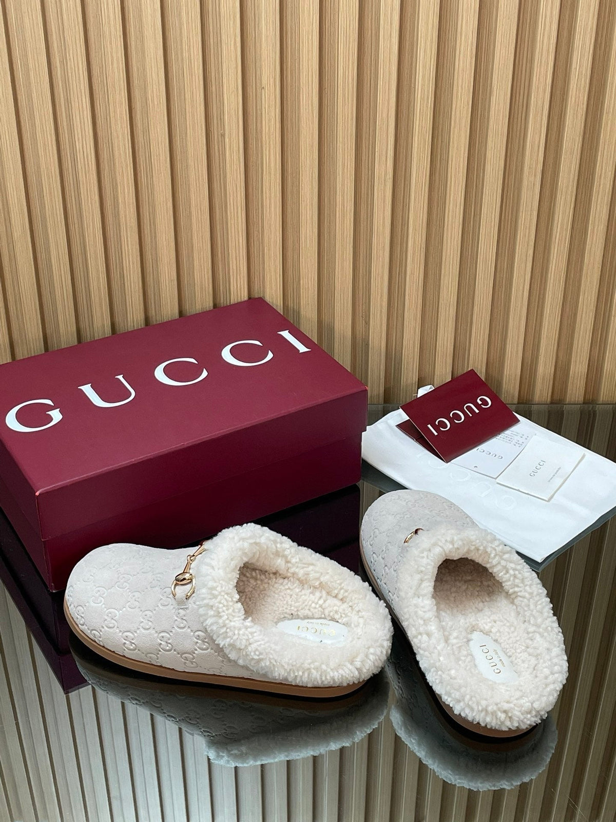 Gucci 2025 Horsebit Embossed Mule Cream Suede And Wool 563038