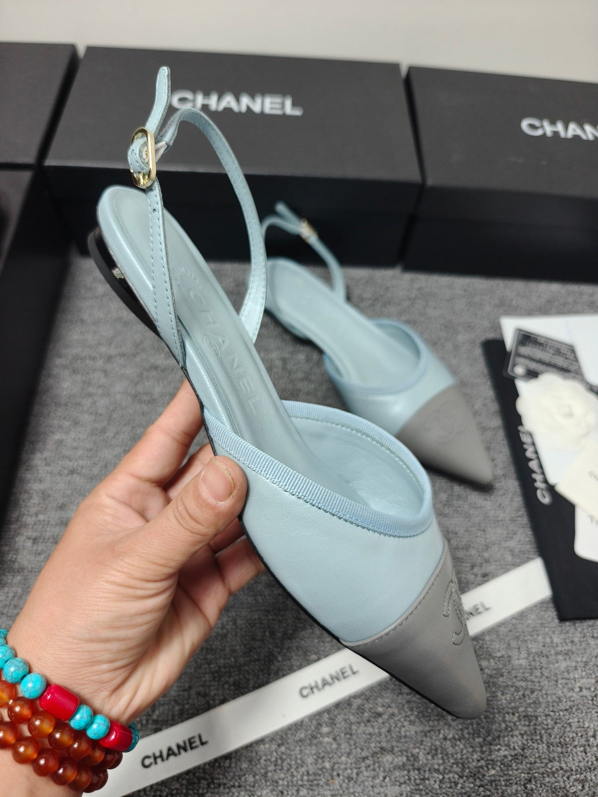 CC 26s Slingback Pointed Grey Blue Leather 681974