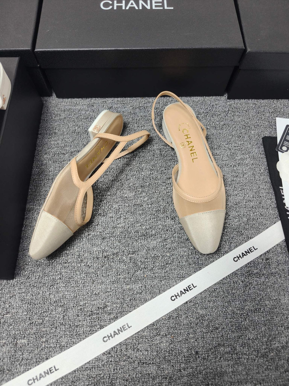 CC 26s Slingback Beige Mesh Fabric Sheepskin 682001