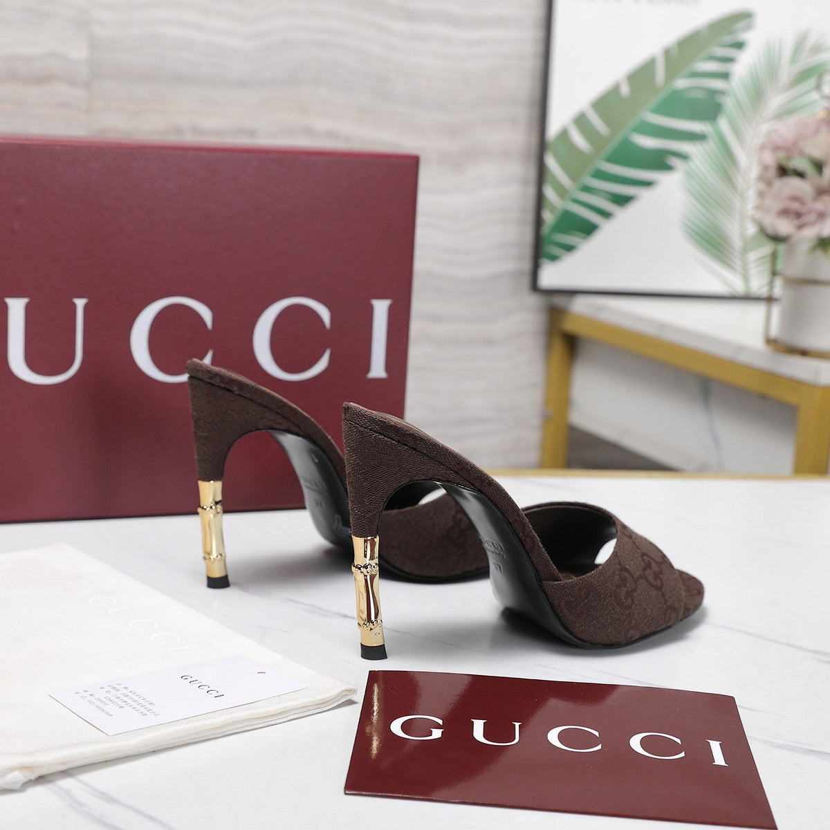GG 26s Slide 10.5 With Bamboo Motif Coffee Canvas 961218