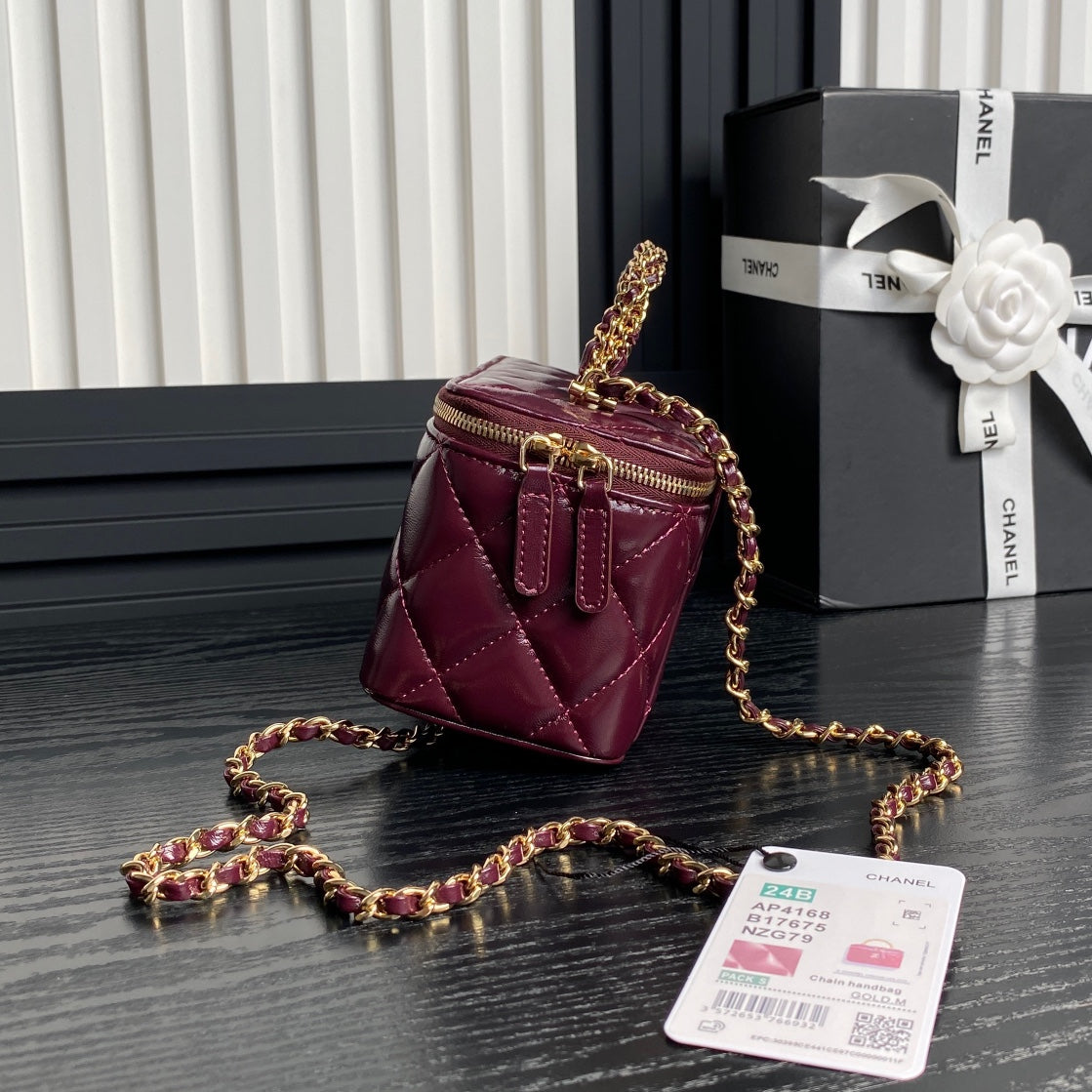 CC 24B Vanity Case 17cm Burgundy Calfskin 286210