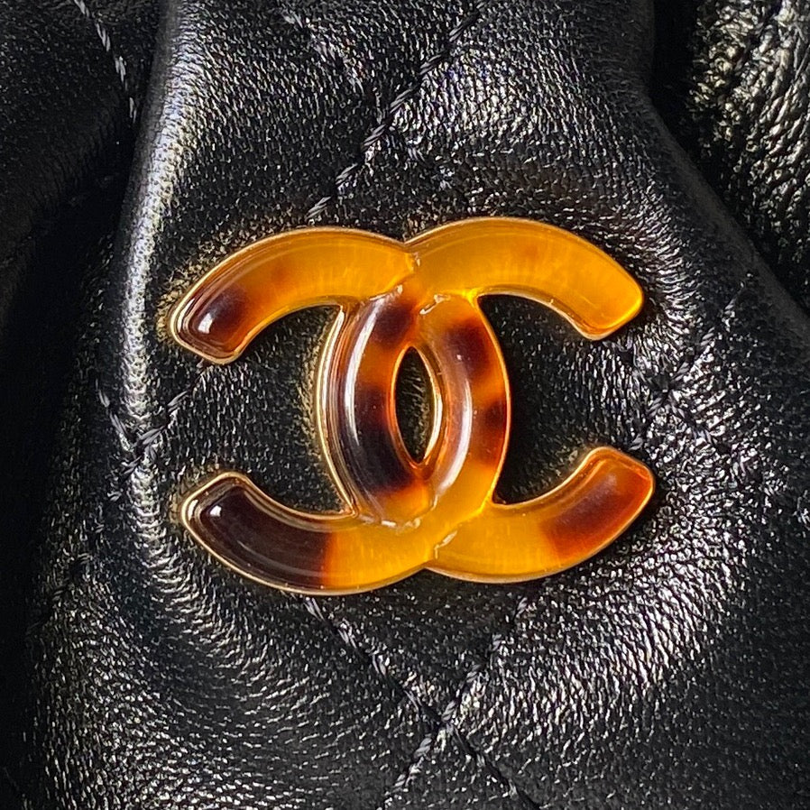 CC 26 Pouch Large Black Tortoiseshell Lambskin 286204