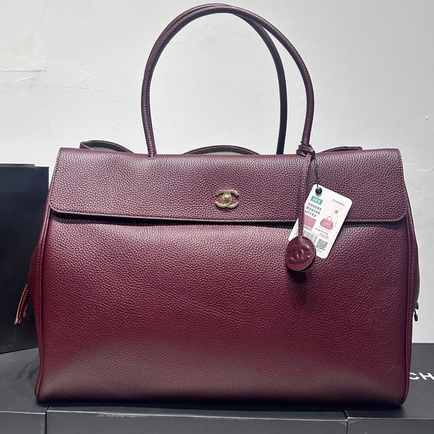 Chanel 2026 Large Shopping Bag 43cm Burgundy Grained Calfskin 363704