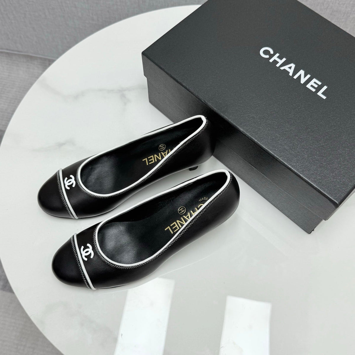 CC 25 Pumps 50mm Black White Sheepskin 368795