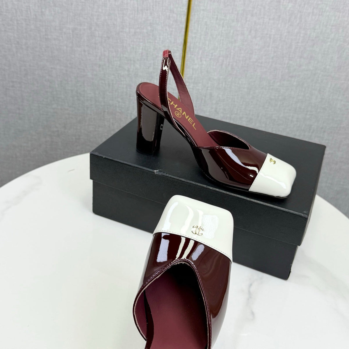 CC 25FW Square Toe Slingback White Dark Burgundy Patent Leather 541136