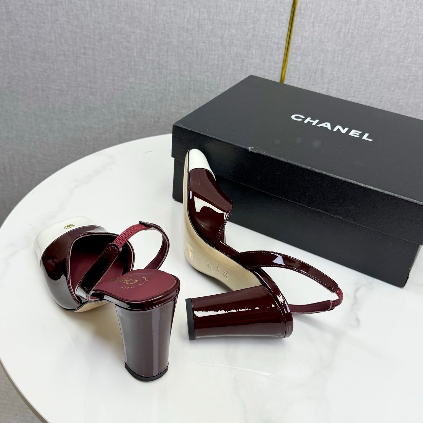 CC 25FW Square Toe Slingback White Dark Burgundy Patent Leather 541136