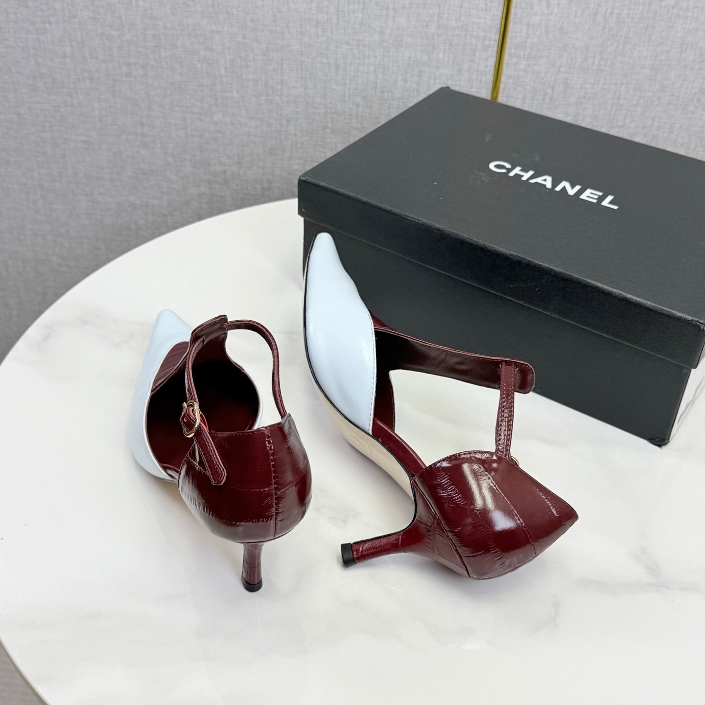 CC T-Strap Kitten Heels White Brown Sheepskin 619977