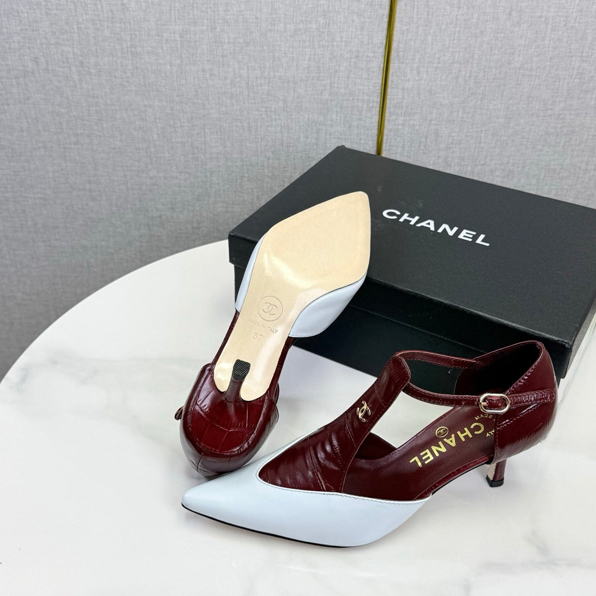 CC T-Strap Kitten Heels White Brown Sheepskin 619977