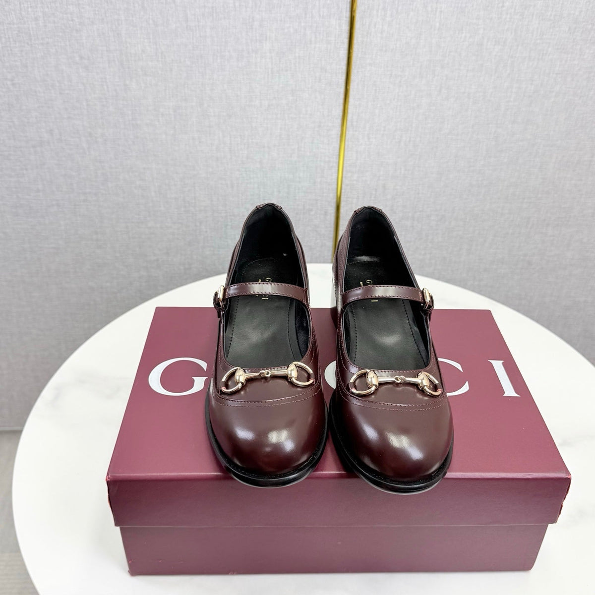 GG 26s Horsebit Loafers Burgundy Glossy Leather 639923