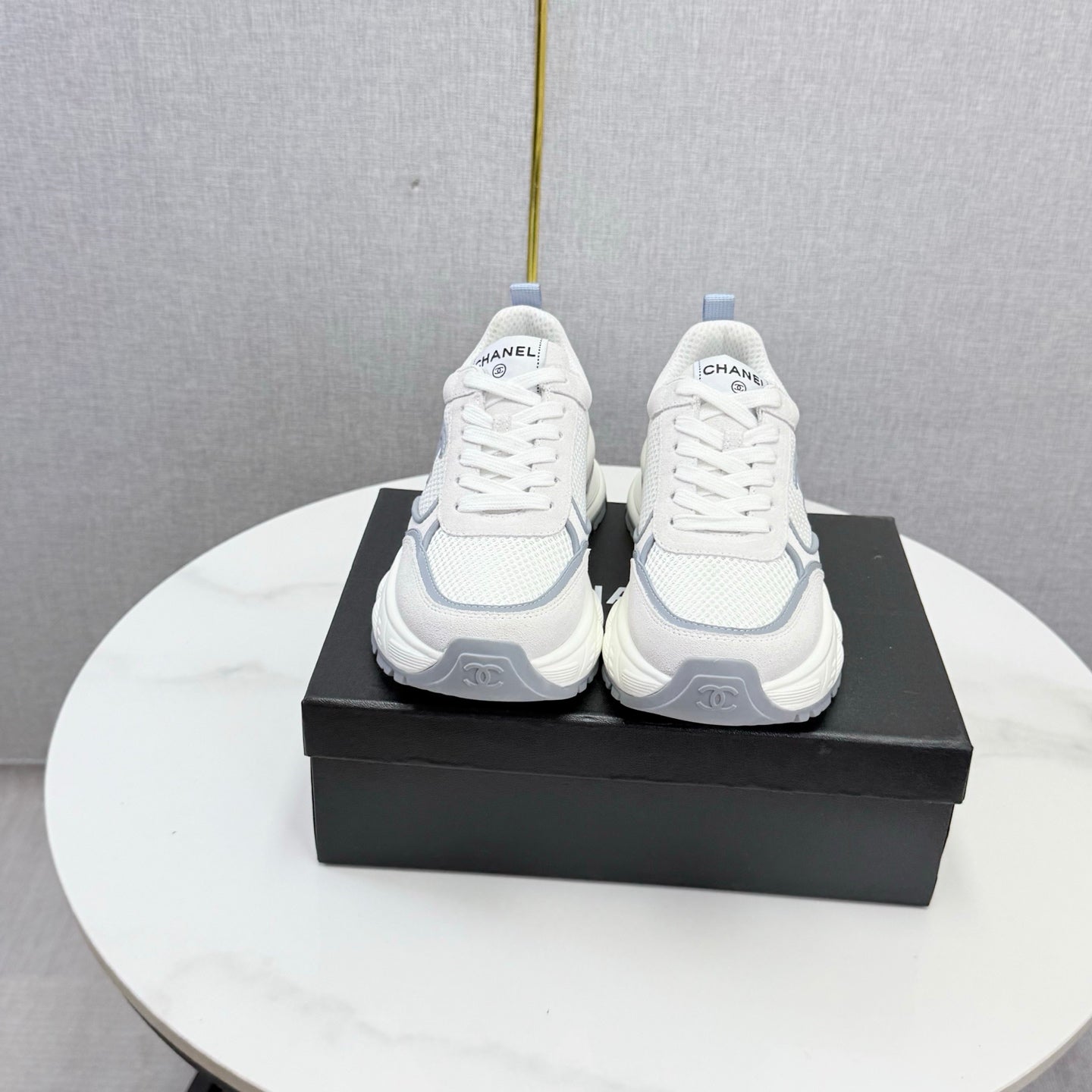 CC 26s Casual Sneakers White Grey Mesh Suede 865841