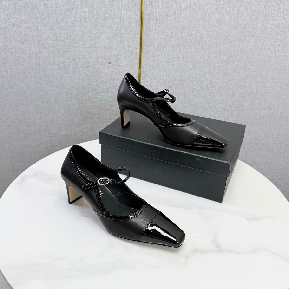 CC 26s Slingback Black Sheepskin 904475