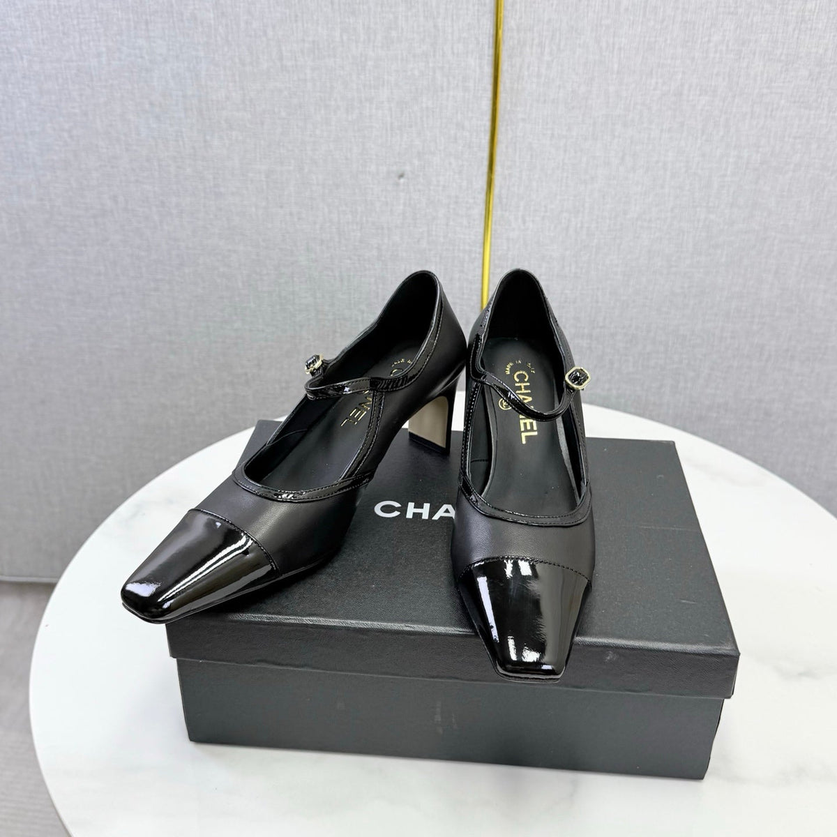 CC 26s Slingback Black Sheepskin 904475