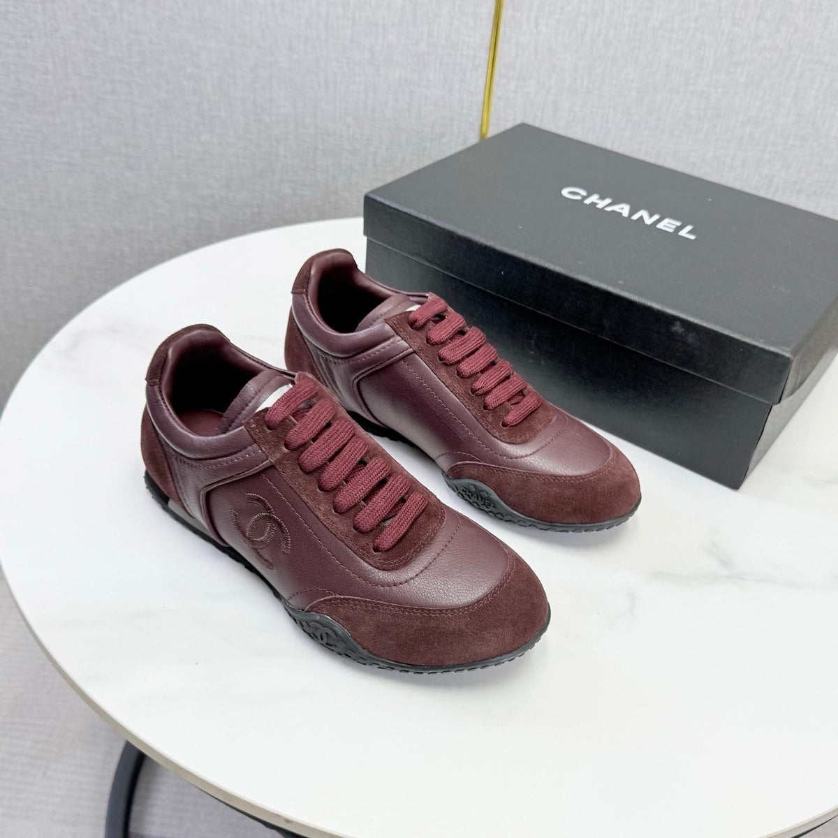 CC 26s Sneakers Burgundy Leather Suede 972902