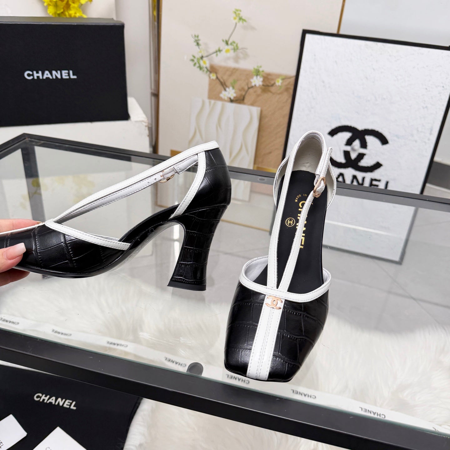 CC 26s Slingback Black White Embossed Leather 867507