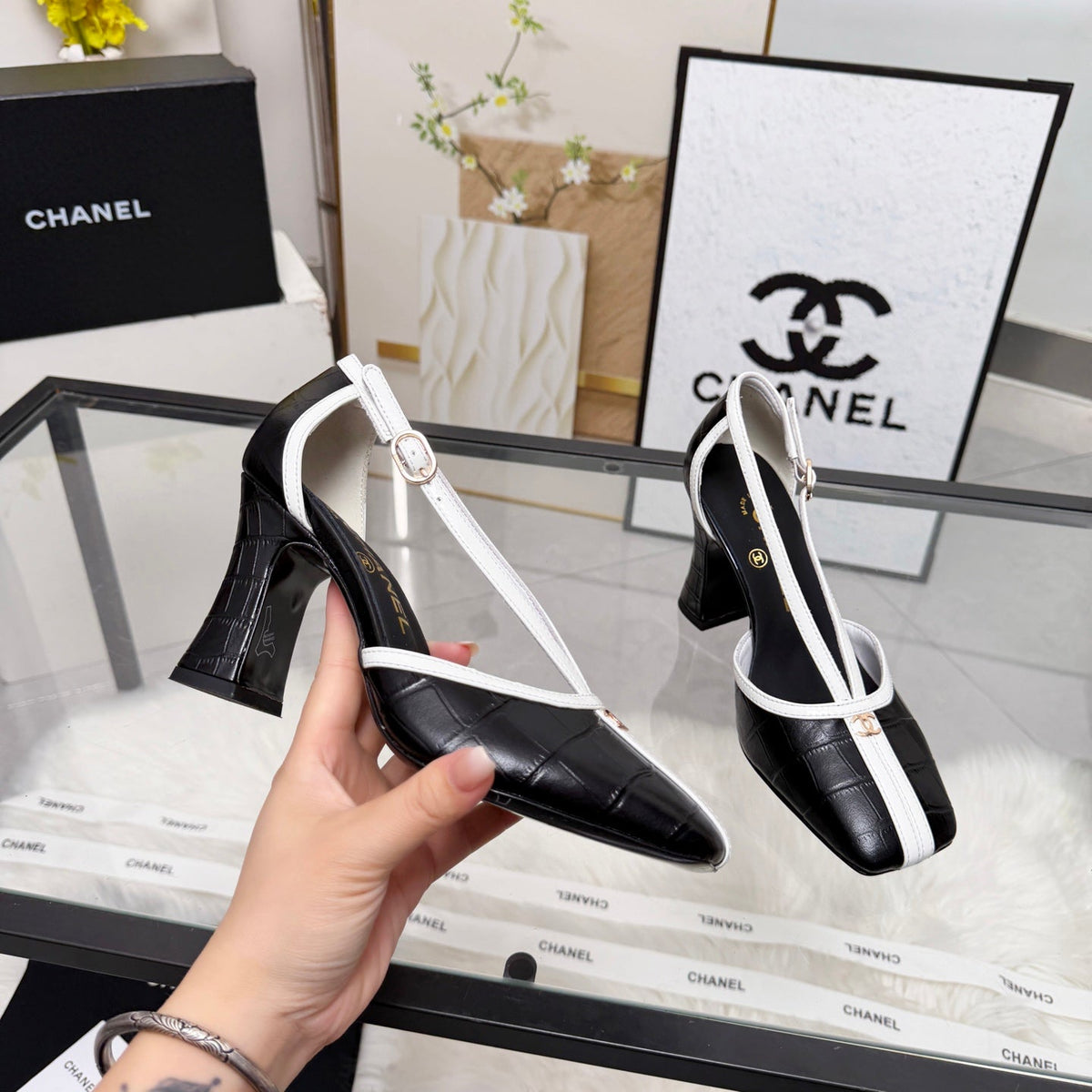 CC 26s Slingback Black White Embossed Leather 867507