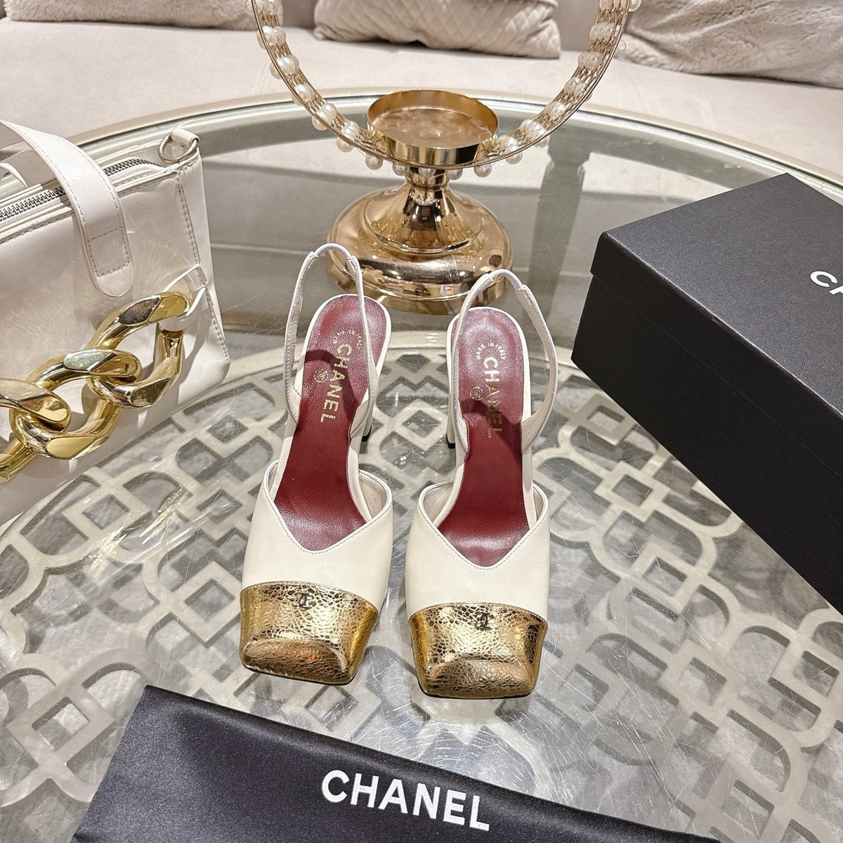 CC 26s Square-Toe High-Heeled Slingbacks 9cm White Gold Leather 736112