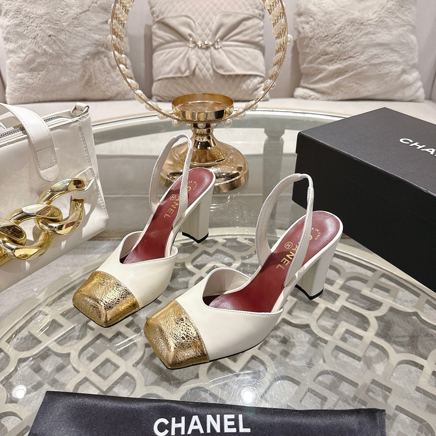CC 26s Square-Toe High-Heeled Slingbacks 9cm White Gold Leather 736112