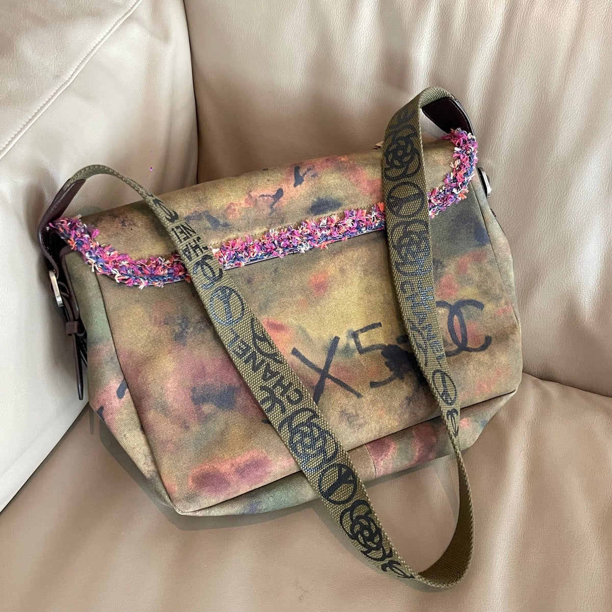 CC Pavements Graffiti Messenger Bag Multicolor Canvas