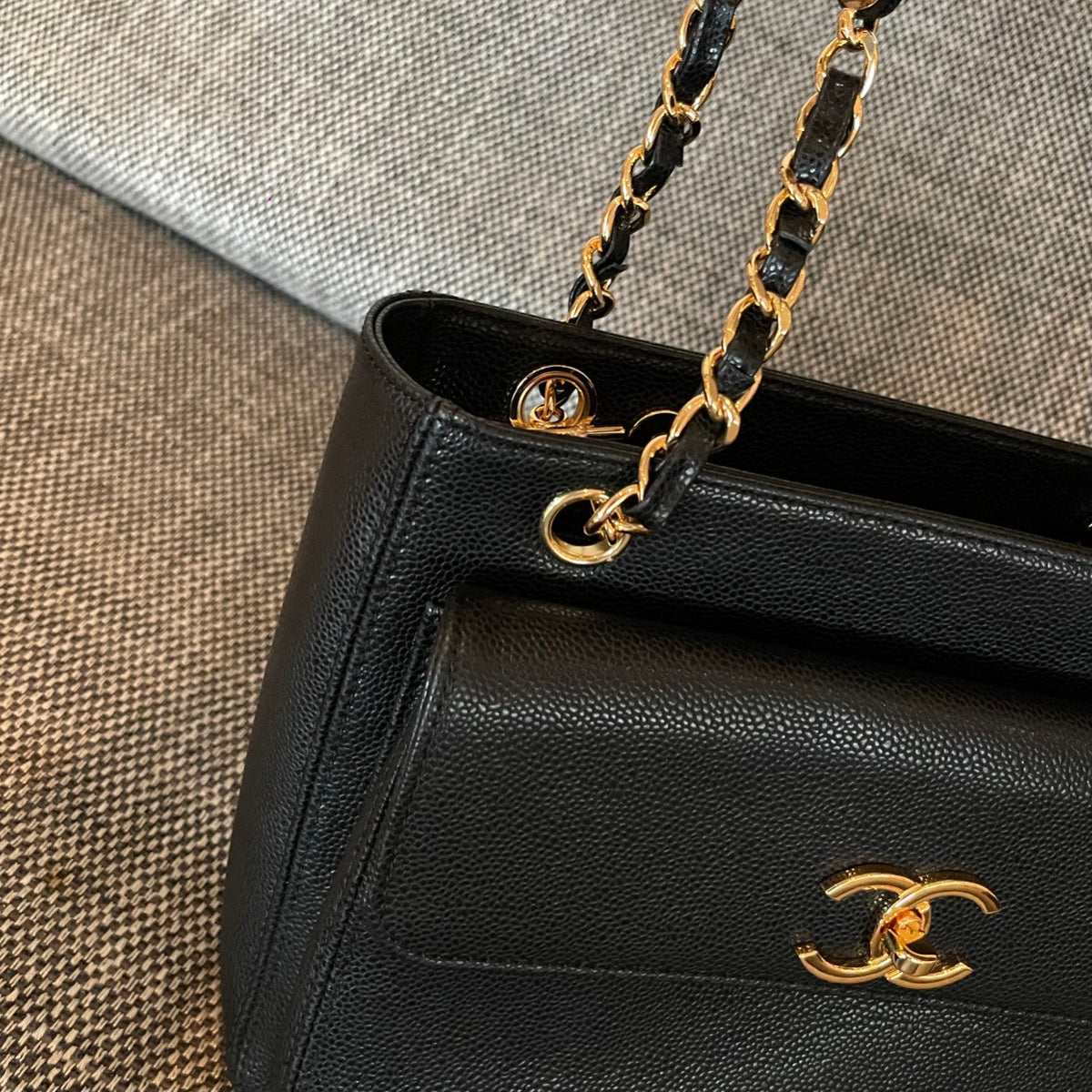 CC 26s Pocket Tote Bag Black Lambskin