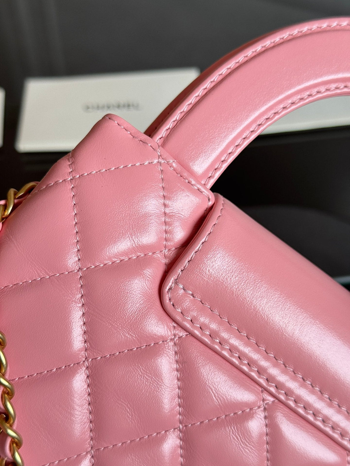 KELLY SHOPPING BAG 19 IN SALMON PINK CALFSKIN GOLD HARDWARE