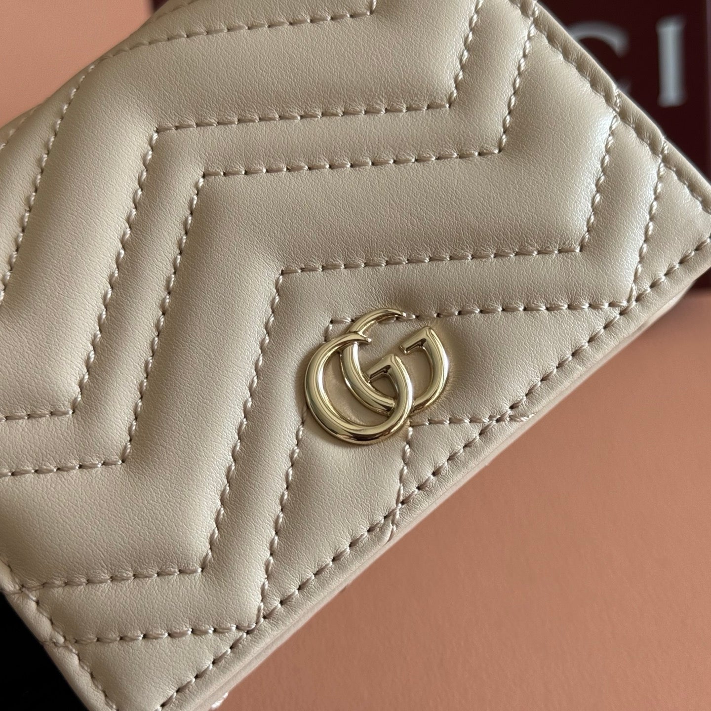 GG Marmont Card Holder Beige Matelassé Leather