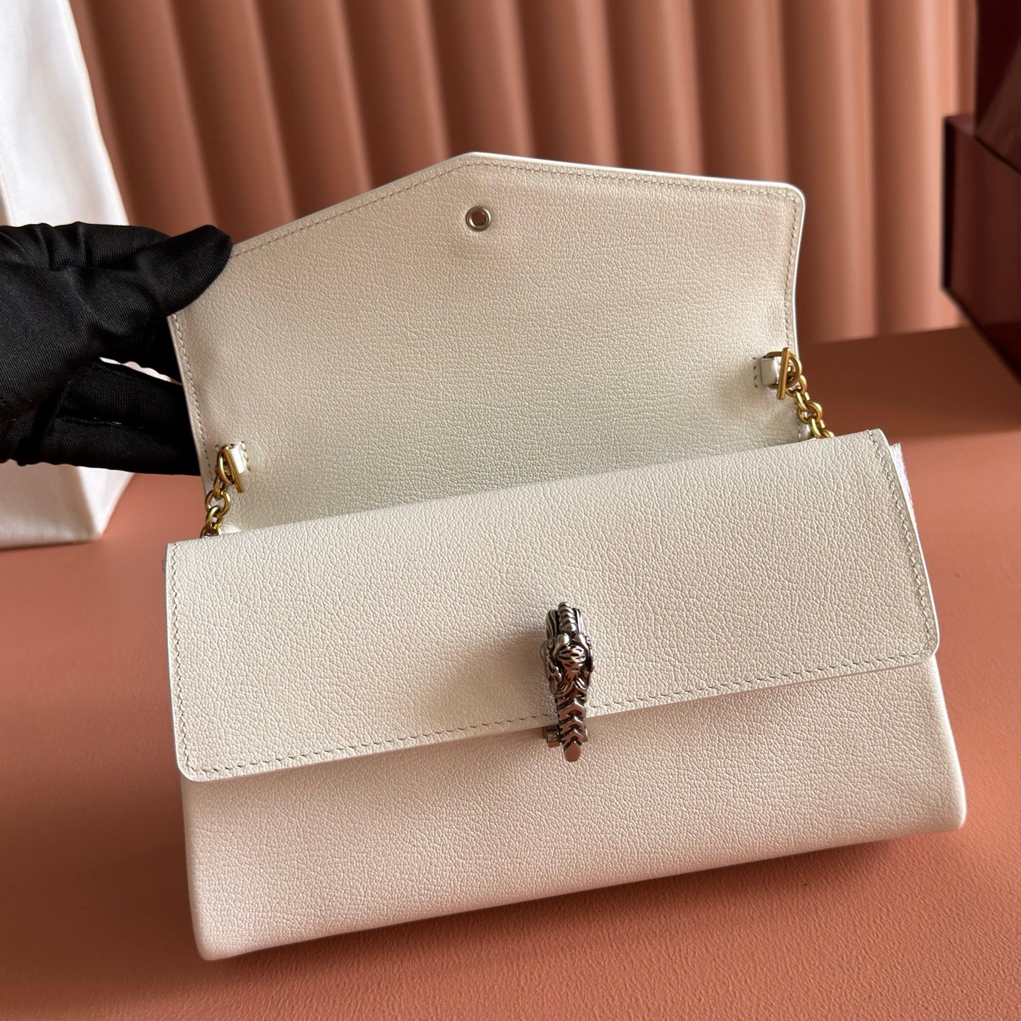 GG Dionysus Small Shoulder Bag White Grainy Leather 292589
