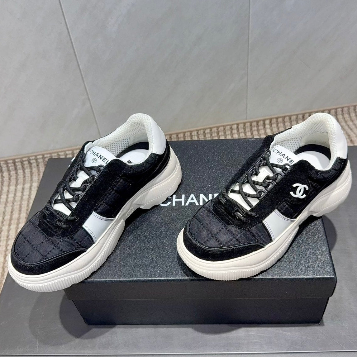 Chanel 25 Sneaker Black White Suede Fabric 540330