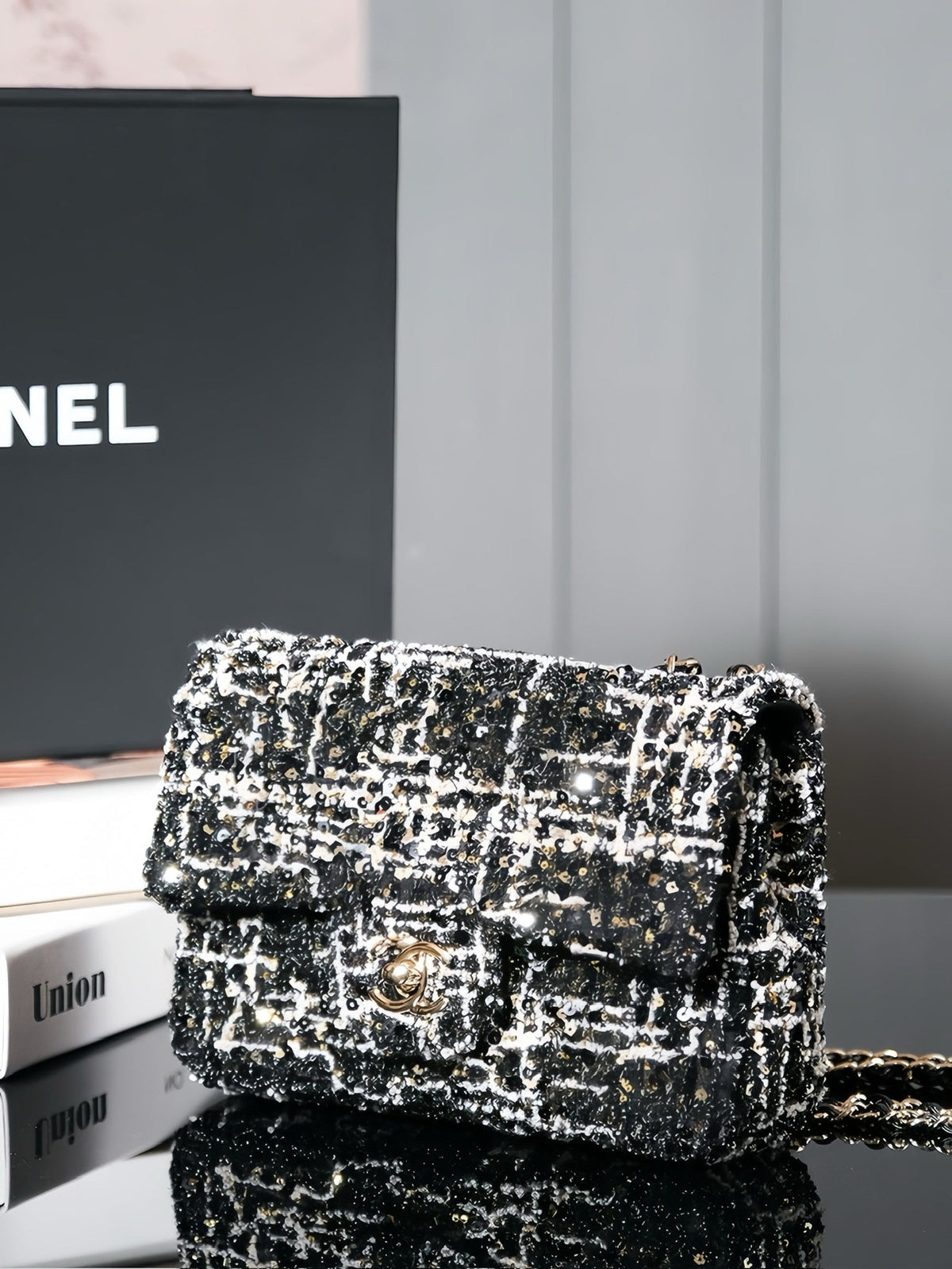 24S Flap Bag 20cm Black White Sequin Calfskin