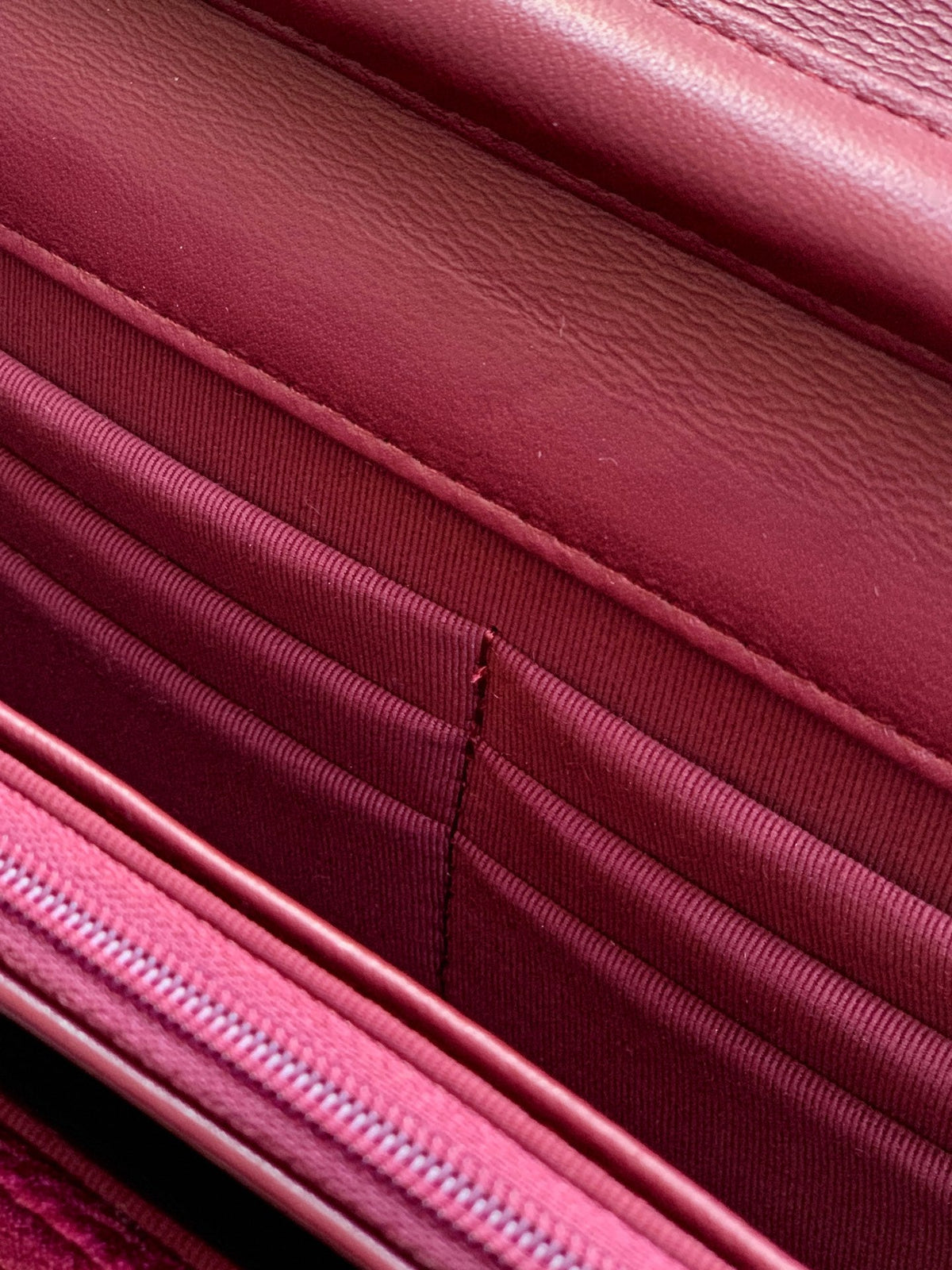 CC 26C Flap Bag 20 Burgundy Velvet