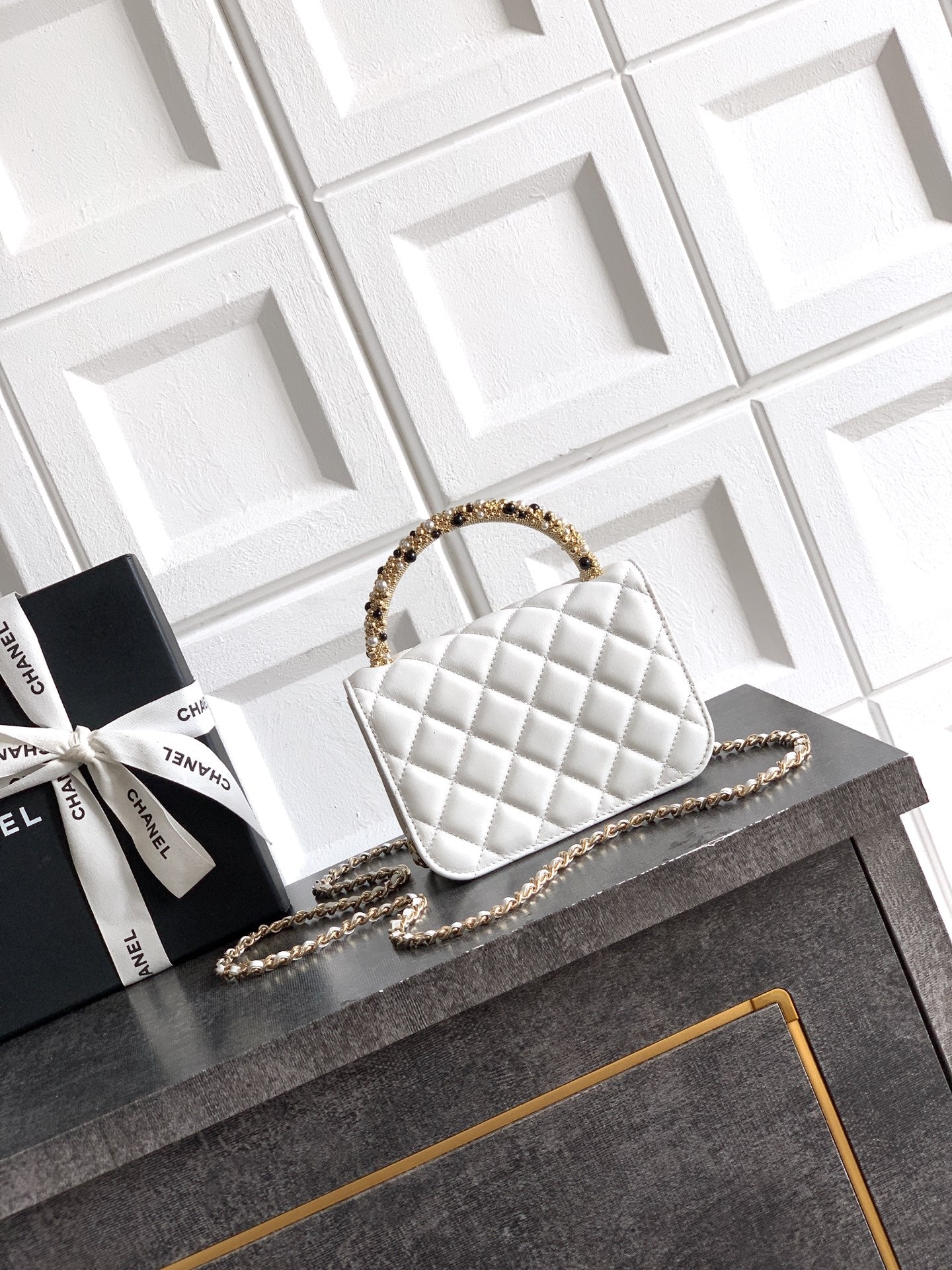 CC Mini Flap Bag 15 With Handle White Lambskin