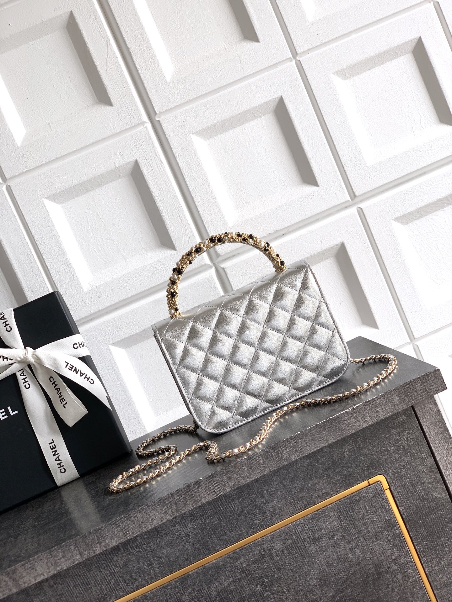 CC Mini Flap Bag 17.5 With Handle Sliver Metalic Lambskin