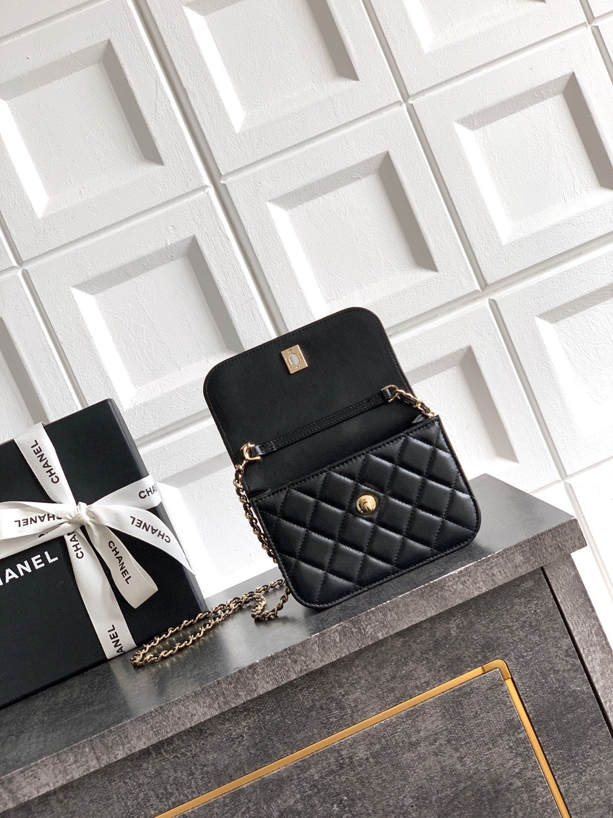 CC Mini Flap Bag 15 With Handle Black Lambskin