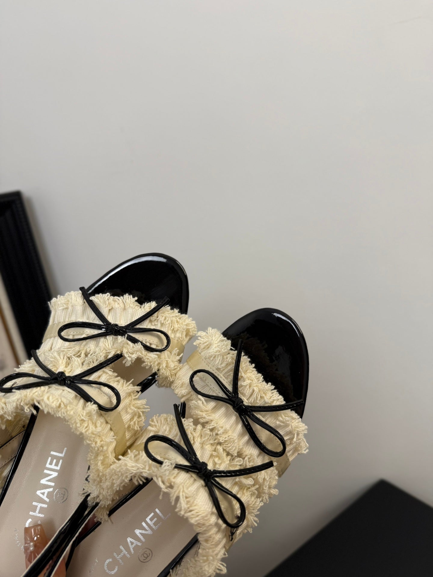 cc25 slingback sandal ̣65mm bow black grosgrain white canvas 233589