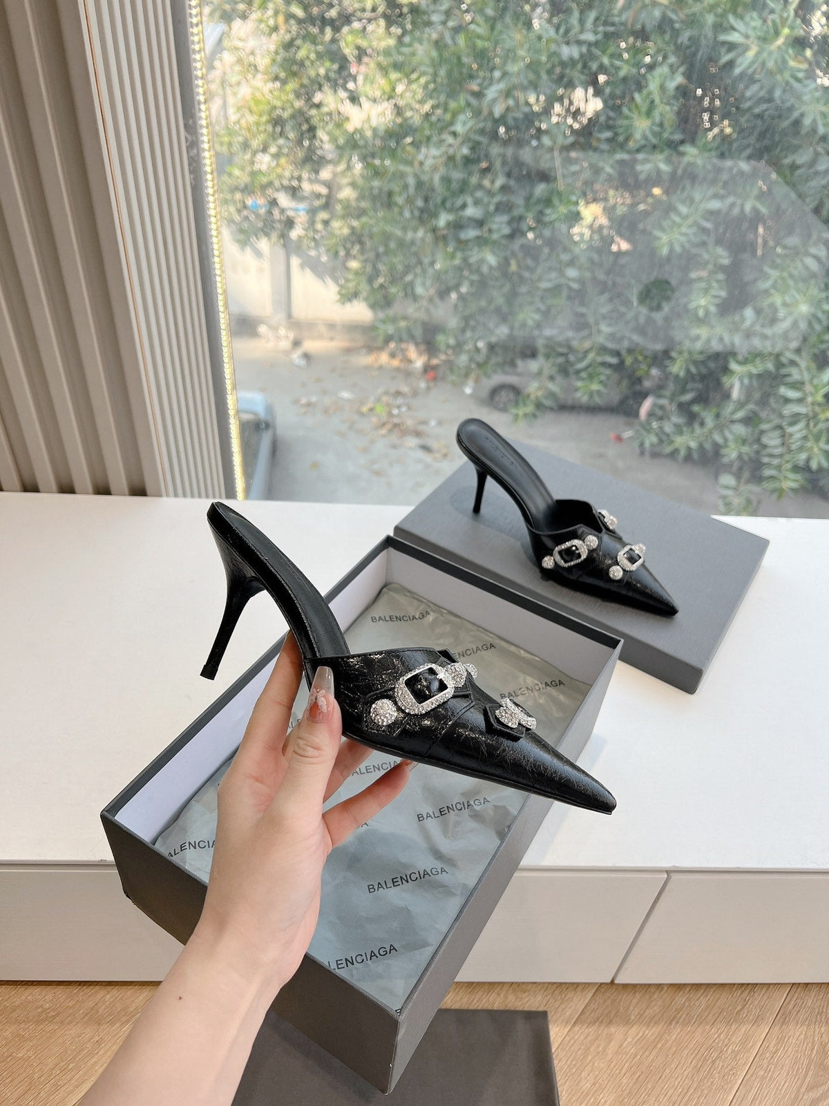 CRYSTAL BUCKLE BLACK WAX-OIL SHEEPSKIN HEELED MULES