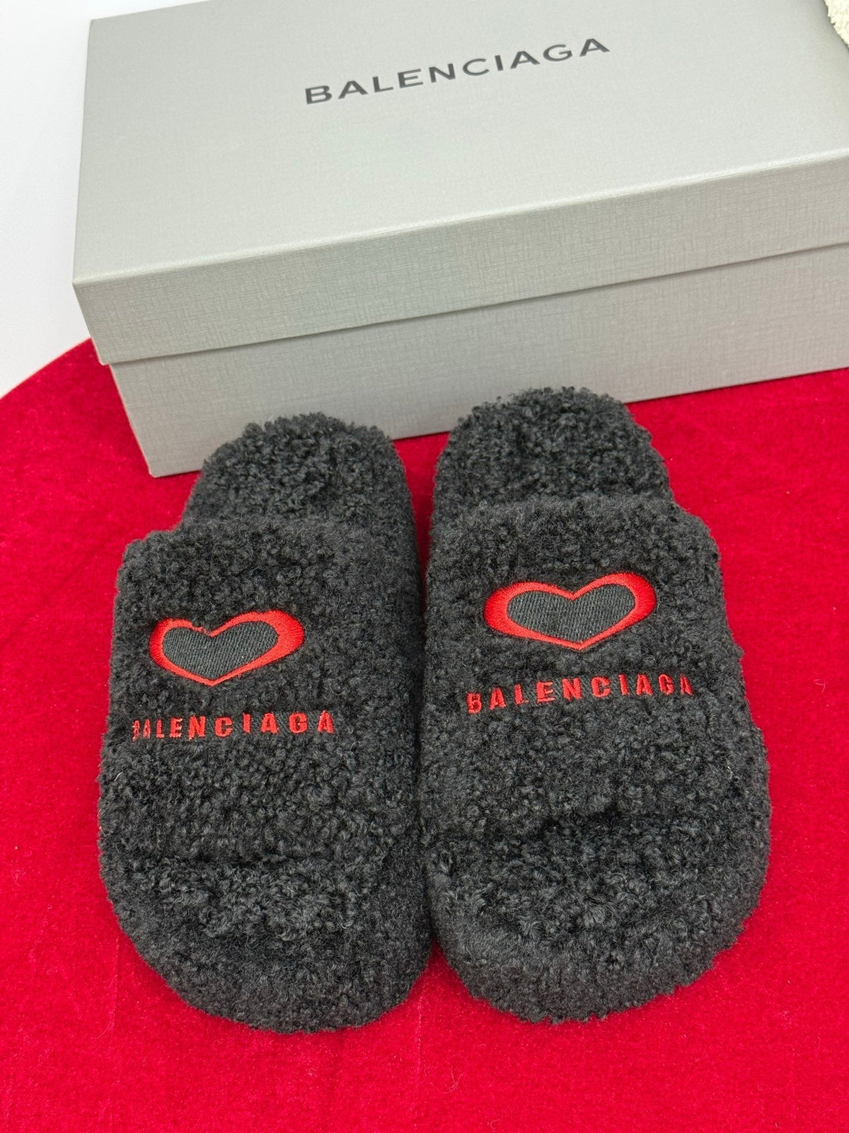 Balenciaga 25s slippers black red wool 467706