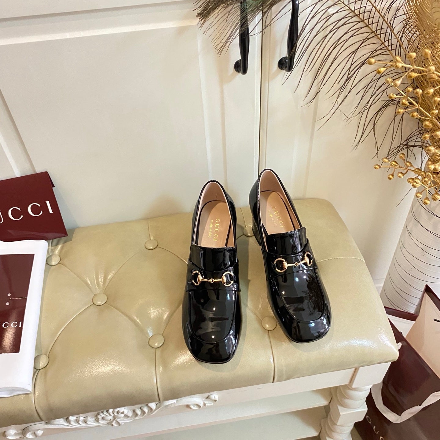 Gucci 26s Horsebit Loafers 55 Mm In Black Glossy Calfskin