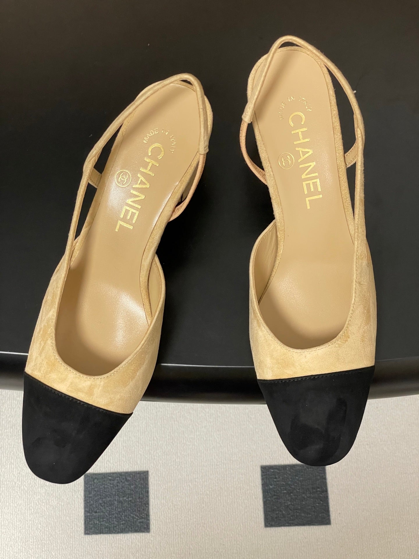 CC 25 SlingBack 65mm Beige Black Suede 393991