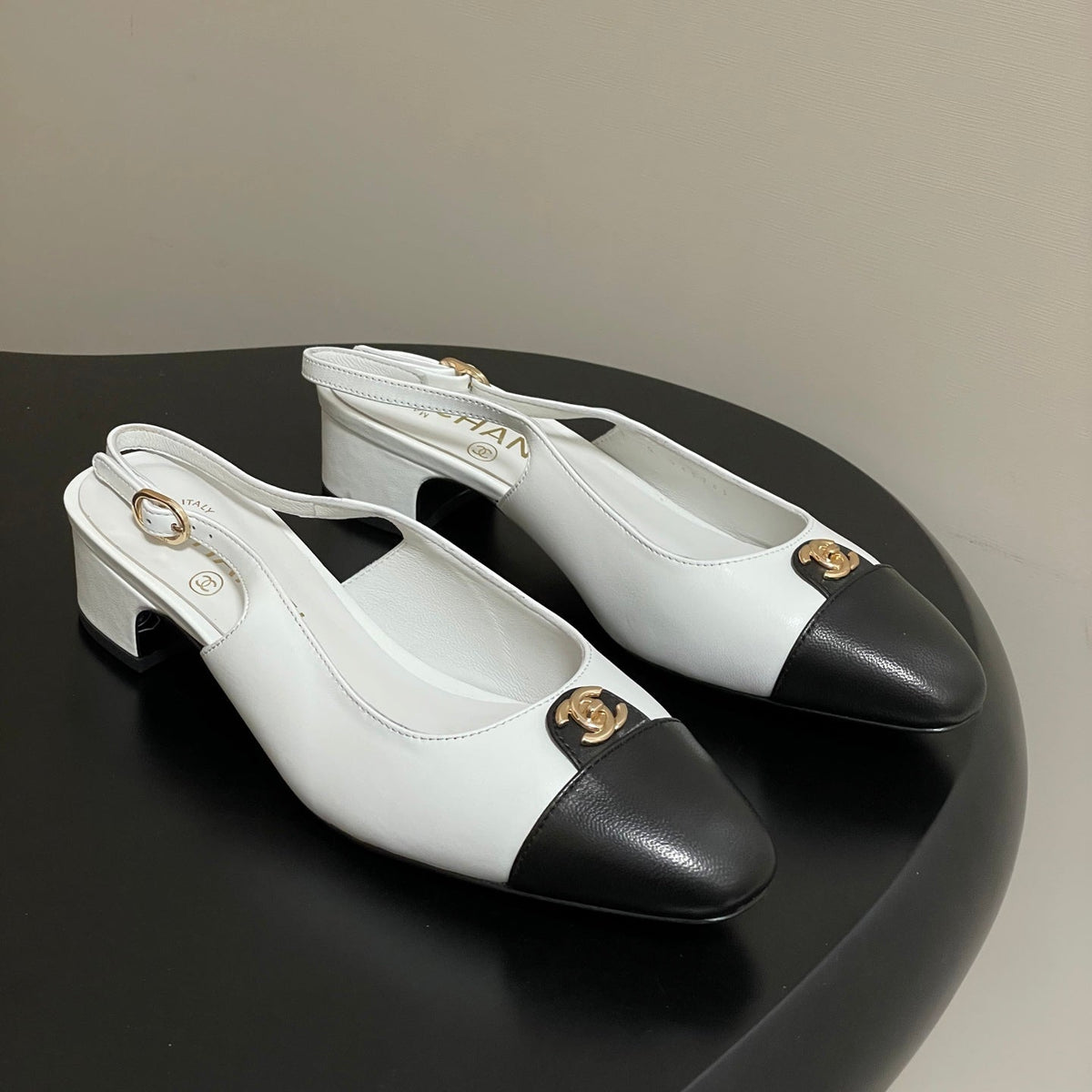 Chanel 25 Slingback 30mm White Black Lambskin 473214