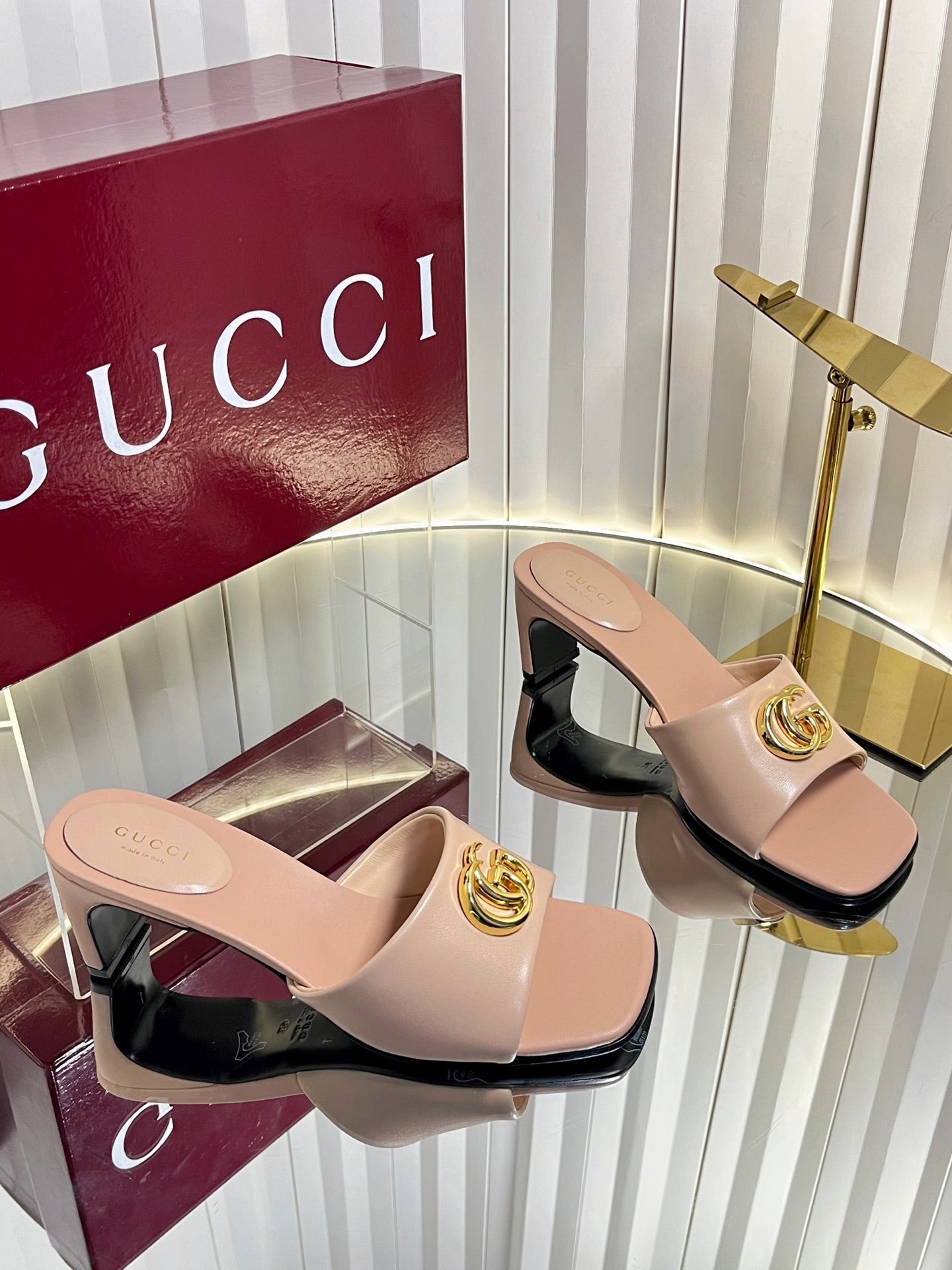 GG 26S Slippers 4.5cm Light Pink Leather 616456