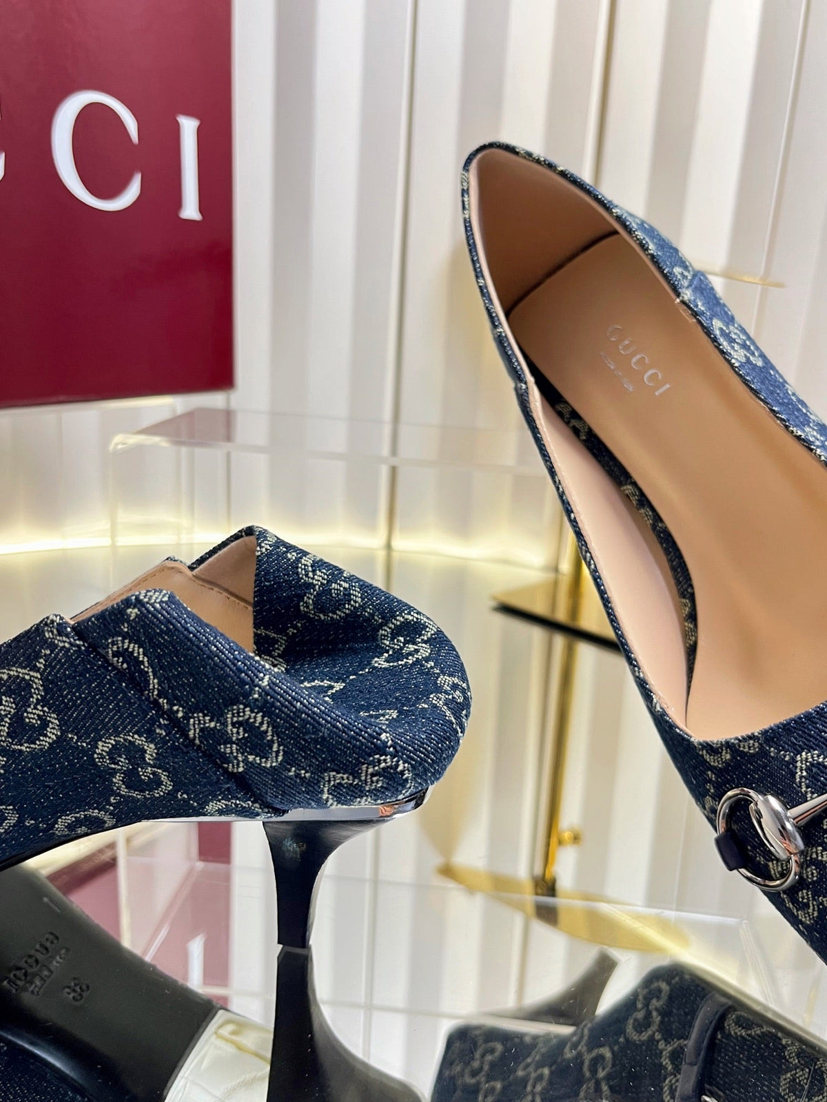 GG 26s Vittoria Pumps Dark Blue Canvas 768133