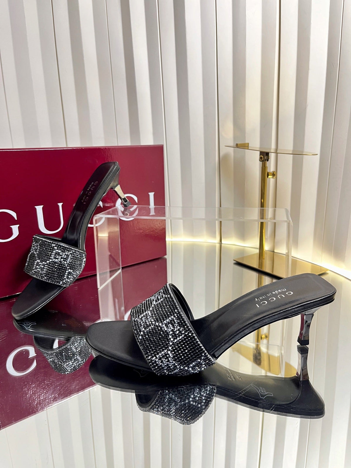 GG 26s Bombshell Crystal Sandal 5cm Black Mesh Leather 768159