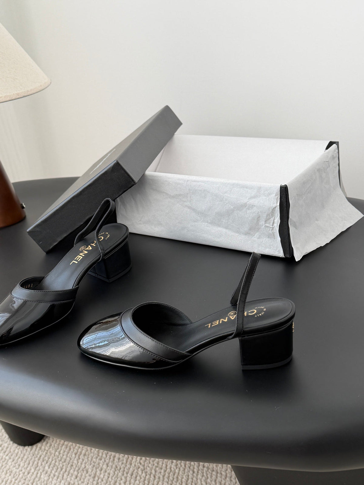CC 26c Slingback Black Patent Leather Sheepskin 605327